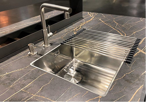 Inox